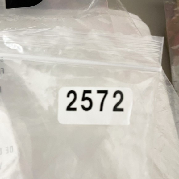 GRLFRND Karolina High Rise Straight Crop Jeans‎ White Frayed Hem Denim Sz 26 NEW - Picture 12 of 12